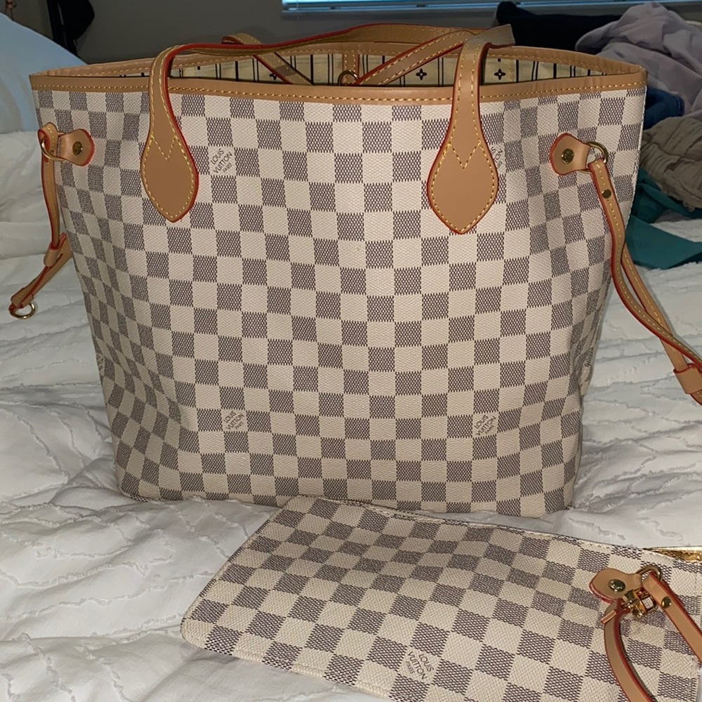 FAUX Louis Vuitton never full bag and wristlet